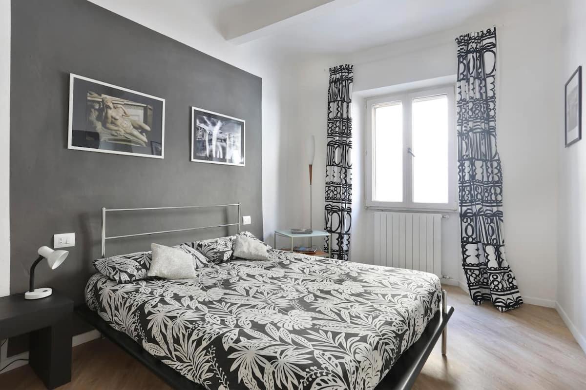 Apartment Market