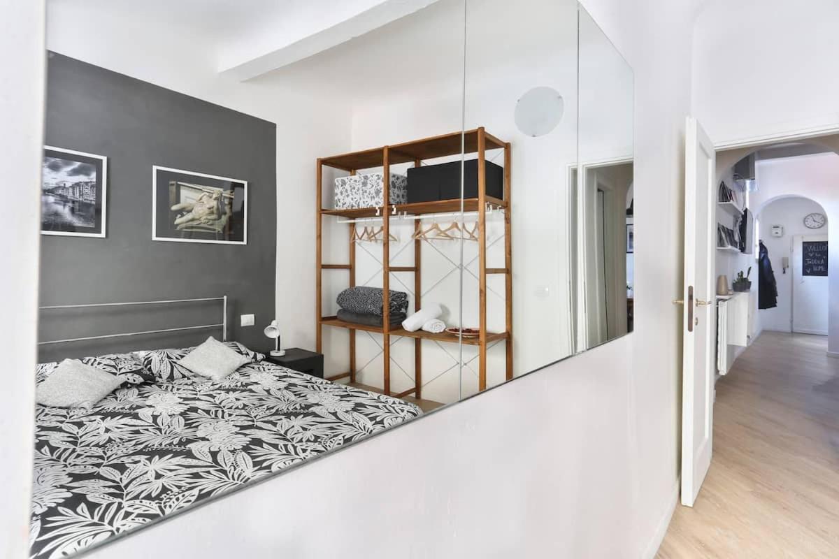 Market Apartment